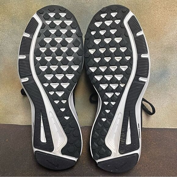 Nike Run Swift 909006-009 Women's Black Running Shoes Size 8M - Picture 14 of 16